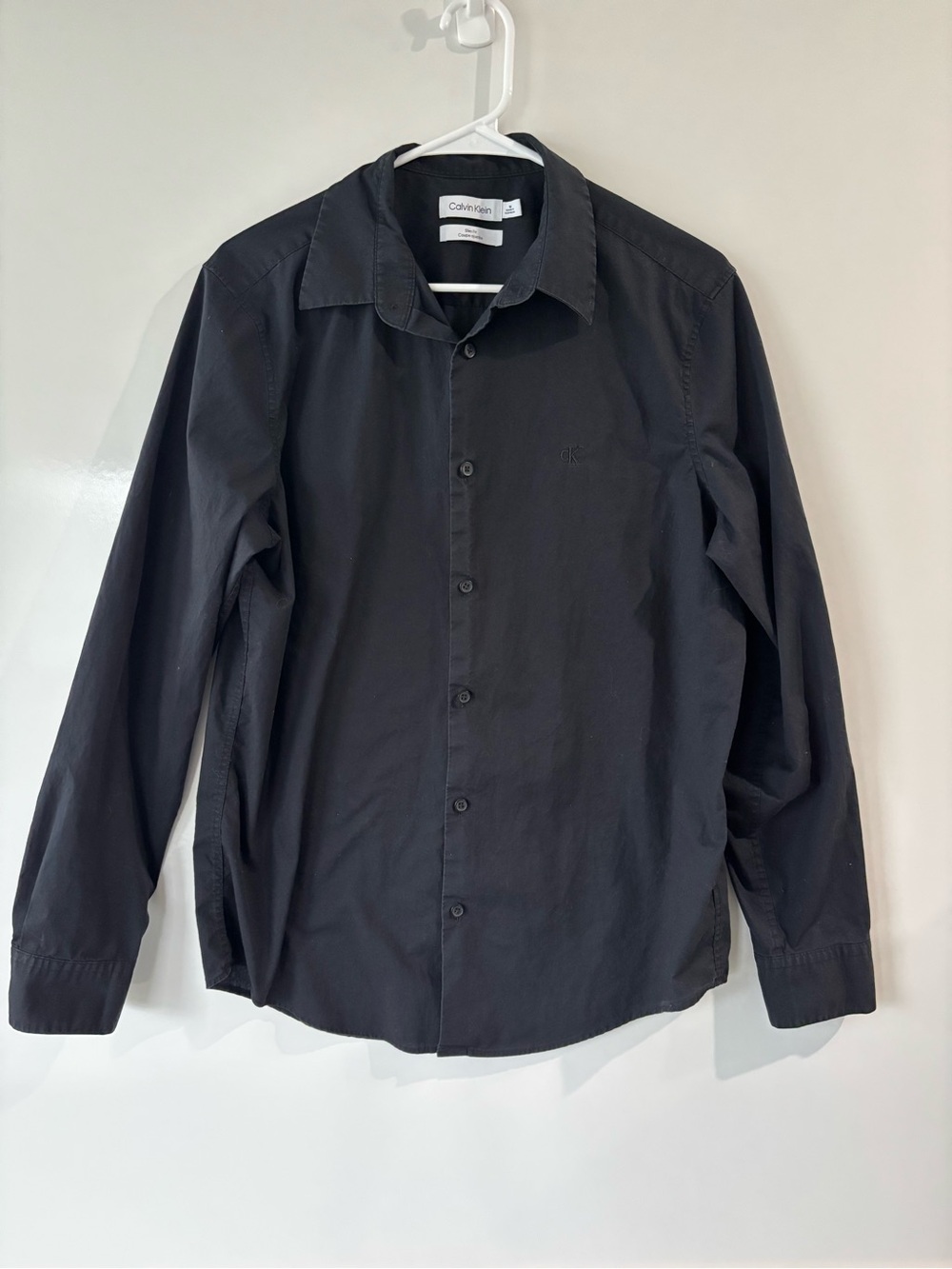 Calvin Klein Men's Black Long-Sleeve Button-Down Shirt